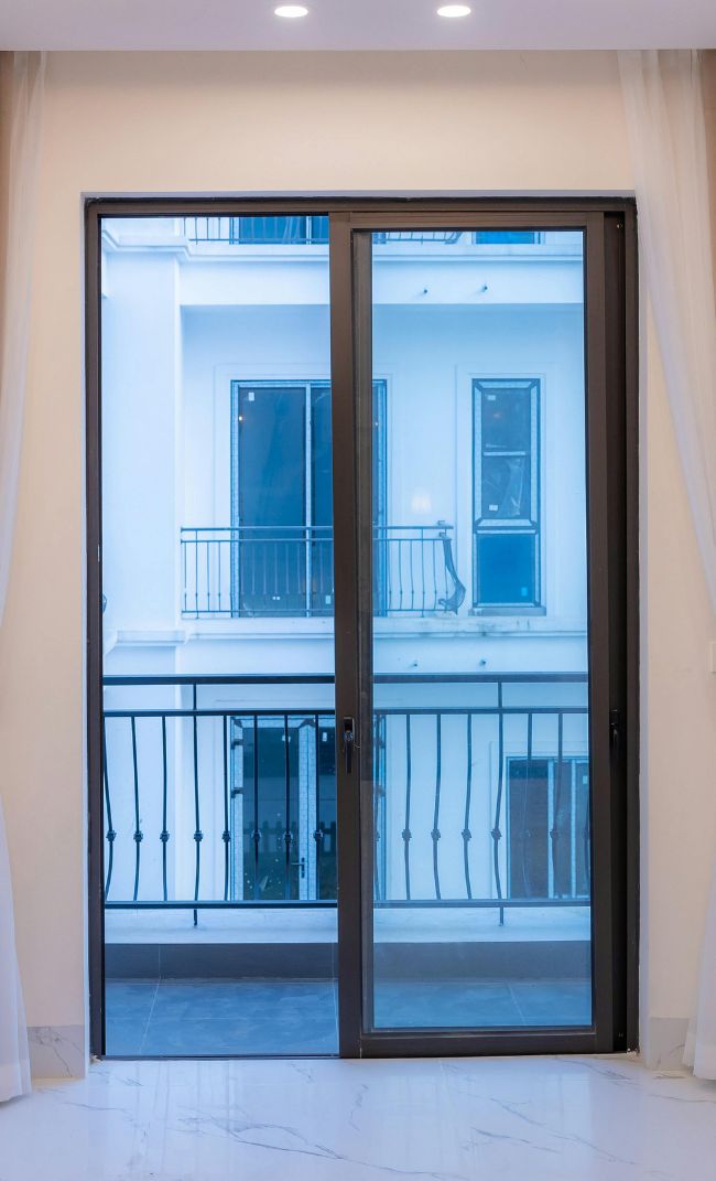 porta de vidro em Indaiatuba